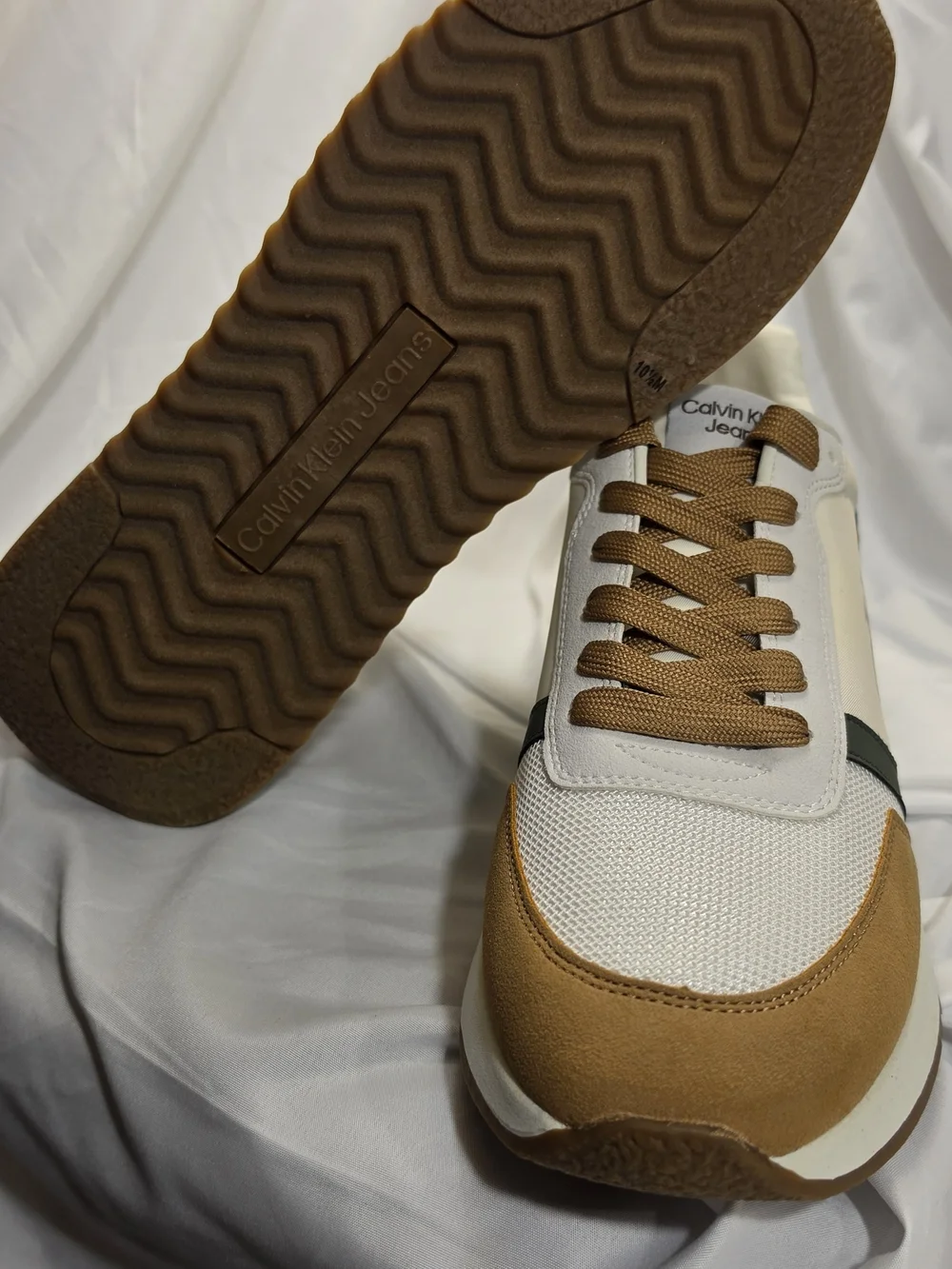 Calvin Klein Jeans Men’s White, Tan & Black Low-Top Sneakers